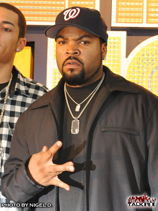 Ice cube мультиплеер. Айс Кьюб. Double Ice Cube. Ice Cube вероисповедание. Айс Кьюб с корешами.