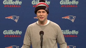 ‘SNL’ Covered #DeflateGate By Throwing Tom Brady ‘Under The Bus’