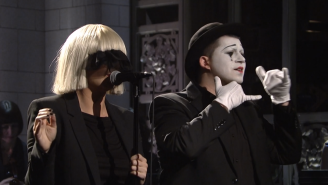 Sia Gave One Of The Weirdest Musical Performances You’ll Ever See On ‘SNL’