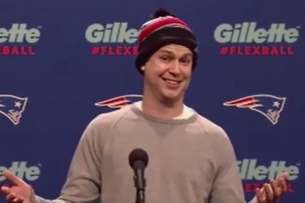 Tom Brady's teammates find his marital issues damn funny