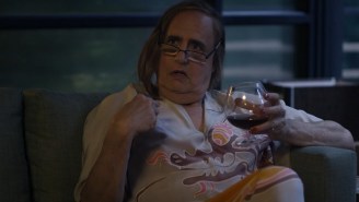 Clear A Spot On Your Couch: Amazon To Stream ‘Transparent’ For Free On Saturday