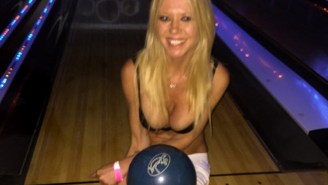 Tara Reid Went Bowling In Her Bra And Made A Spot-On ‘The Big Lebowski’ Reference
