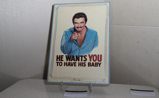 Burt Reynolds auction sign