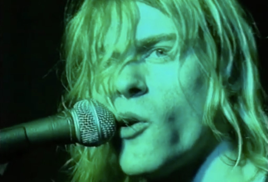 Nirvana love buzz. Nirvana Live in Paradiso. Nirvana - Live in Amsterdam, Netherlands, November 25, 1991. Nirvana - Amsterdam 91. Nirvana Live at Paradiso (Amsterdam) 11/25/1991.