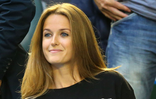 Andy Murray's Fiancee Kim Sears Wore Perfect Shirt To Australian Open