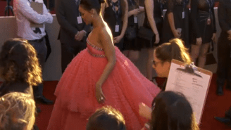 Rihanna’s 2015 Grammys dress looks really familiar