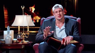 Rob Gronkowski Has The Most Gronk Tip For Picking Up Girls On Tinder