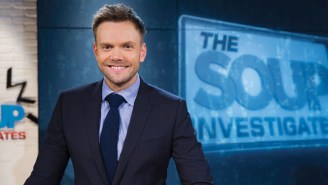 Joel McHale Wants Nothing To Do With Hosting ‘The Daily Show’: ‘I Don’t Think I’m Smart Enough’