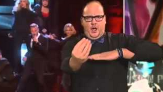 Things Got Unexpectedly Wonderful When This Swedish Sign Language Expert Started Moving His Hips