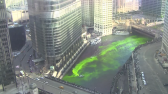 This Is What It Looks Like When They Dye The Chicago River Green For St. Patrick’s Day
