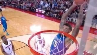 Kentucky’s Willie-Cauley Stein Jumps Out Of The Gym To Finish Alley-Oop Against Georgia
