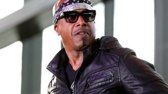 Nation Scandalized As MC Hammer Admits He Actively Avoids Using Hammers
