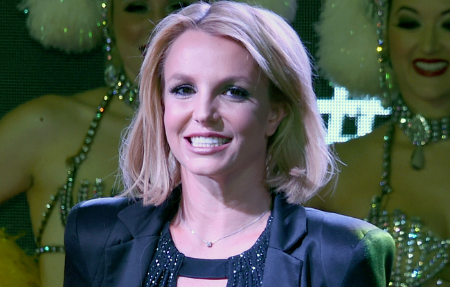 Britney Spears Gives A Private Show On Her New Single 6592