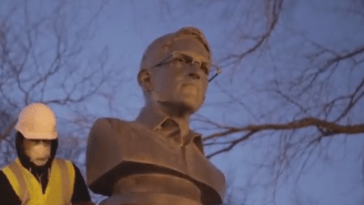 These Artists Added A Bust Of Edward Snowden To A Brooklyn War Memorial