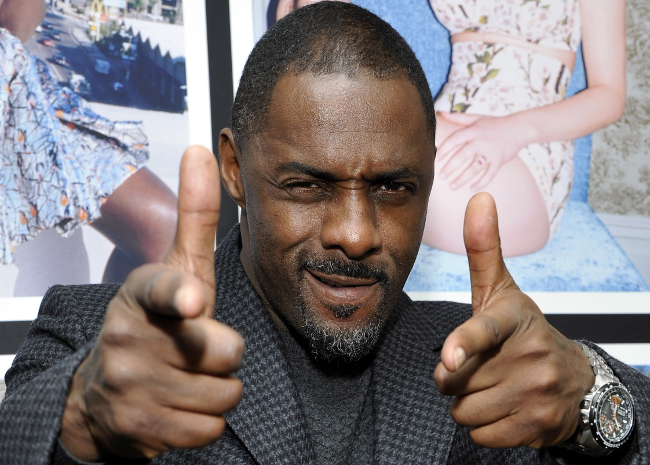 Idris Elba finger guns