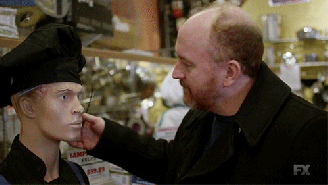 What’s On Tonight: ‘Louie’ Hangs With His Brother And Moms Collide On ‘Big Bang Theory’