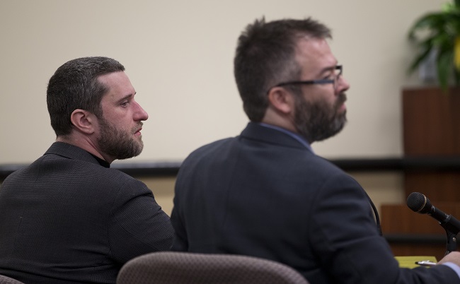 Dustin Diamond's Lawyer Is Already Screwing Up His Stabbing Trial