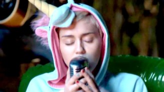 Watch Miley Cyrus And Ariana Grande Cover ‘Don’t Dream It’s Over’ In Unicorn Onesies