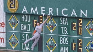 Giancarlo Stanton Continues To Prove He’s Not Human With This Crazy Catch