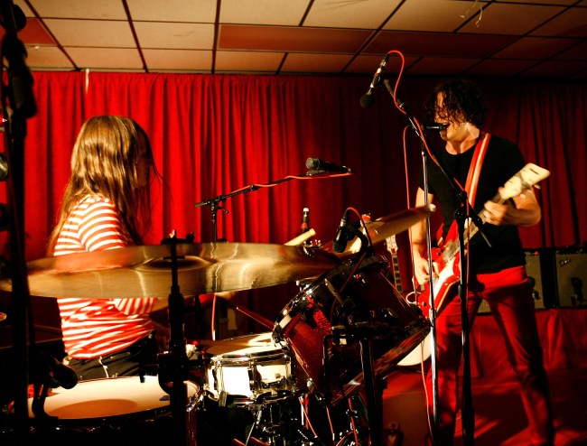 The White Stripes In Concert