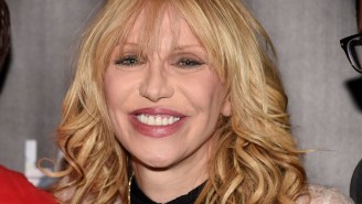 Live Through This: Courtney Love attacked by mob of taxi drivers, tweets throughout