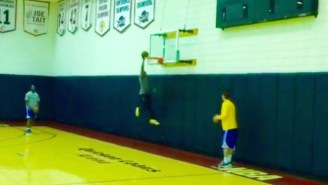60-Year-Old Warriors Assistant Alvin Gentry Can Still (Sort Of) Dunk