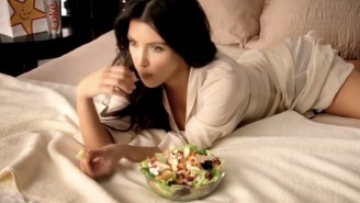 Kim Kardashian Was Even Incompetent When It Came To ‘Eating A Hamburger’