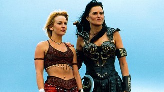 Lucy Lawless And Renee O’Connor Still Look Great In This ‘Xena: Warrior Princess’ Reunion Pic
