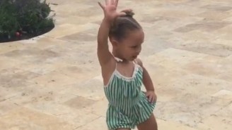 Riley Curry Does ‘The Whip’ And It’s Way Too Adorable