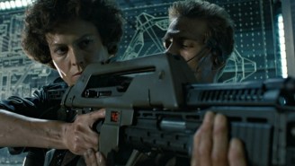 Here’s How To Make Your Own Replica Pulse Rifle From ‘Aliens’