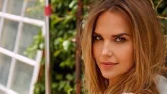 UPROXX 20: Arielle Kebbel Appreciates Someone Who’ll Pick Her Up At The Airport