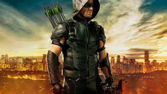 ‘Arrow’ writer hints another GREEN hero will appear next season