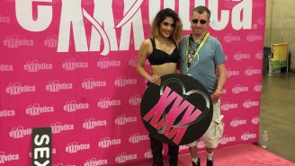 The Dallas Exxxotica Expo Attracted Some Awful Anti-Porn Protestors (And Some Nice Ones)