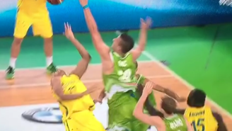 Dante Exum Suffers A Non-Contact Knee Injury While Playing For Australia