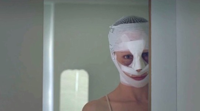 watch goodnight mommy with subtitles