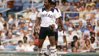The White Sox Are Wearing Their Hideous (Yet Glorious) Collared Throwback Jerseys