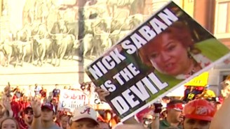 Check Out The Best College GameDay Signs From Week 1