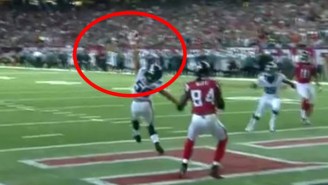 Watch The Eagles’ Kiko Alonso Haul In An Amazing One-Handed Interception