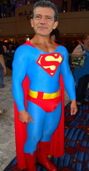 20150913_UPX_SUPERMAN_BANDERAS_EXPORT