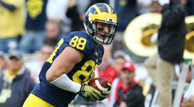 Jake Butt's 'Family' Made Custom Shirts For Today's Michigan Game