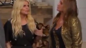 Jessica Simpson Appeared To Be Drunk During A Strange HSN Appearance