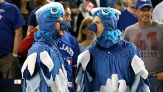The Rangers And Blue Jays Played The Most Bizarre Inning Of Baseball Imaginable