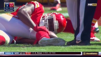 Jamaal Charles Went Down With A Non-Contact Knee Injury Against The Bears