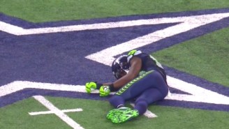 Seahawks Receiver Ricardo Lockette Was Stretchered Off The Field Following This Brutal Collision