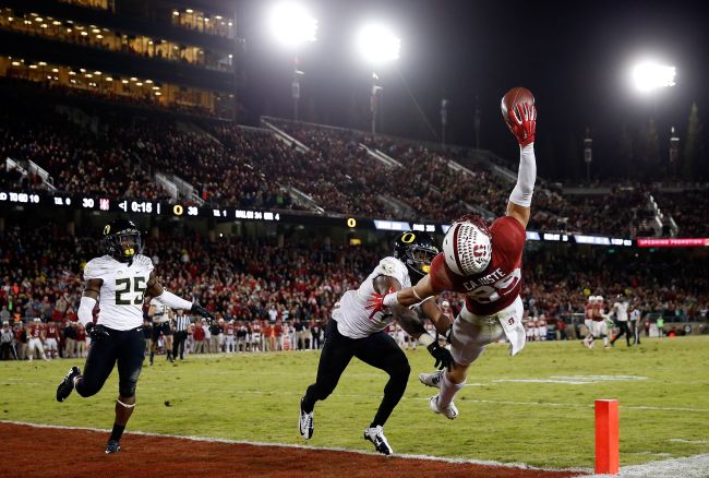 at Stanford Stadium on November 14, 2015 in Palo Alto, California.