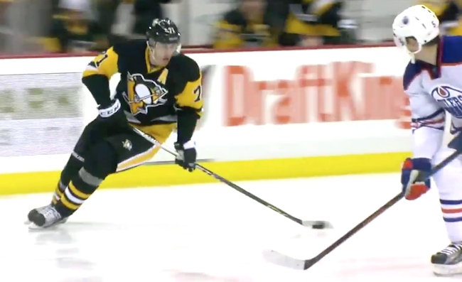 Watch Evgeni Malkin Snipe An Absolutely Nasty Spin-O-Rama Goal