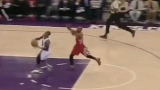 Ben McLemore Takes Off From Behind The Dotted Line For The Huge Breakaway Jam