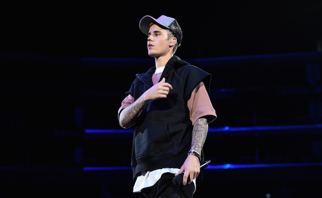 An Evening With Justin Bieber - Performances