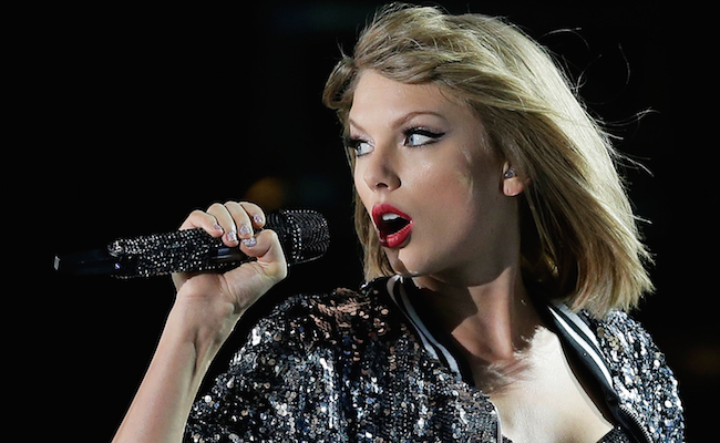 Taylor Swift s Wikipedia Got Hacked Her Name Was Hilariously Changed