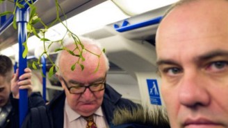 An Ad Agency Hung Mistletoe In London’s Tube Cars, Both Delighting And Irritating Commuters